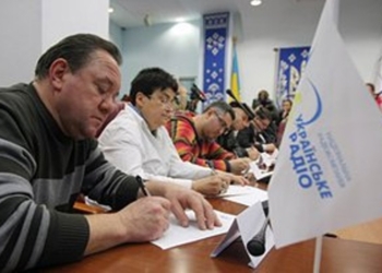 Ещё можно успеть: через 30 минут украинцы начнут писать всеукраинский радиодиктант