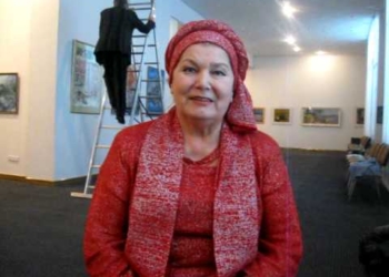 Маразм крепчал. Из-за портрета Александра Сенкевича директор русского театра сорвал выставку