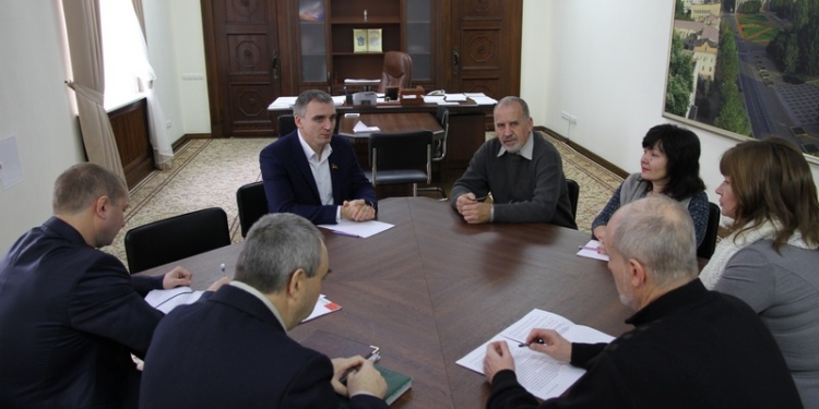 Сенкевич обсудил с николаевскими архитекторами аспекты градостроительной политики и ждёт от них предложений по решению проблем