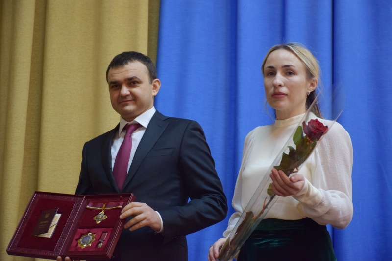 На сессии облсовета жителям Николаевщины вручили государственные и областные награды 5
