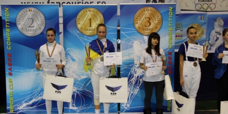 Николаевская саблистка Александра Корсак выиграла турнир Cupa Riposta в Бухаресте