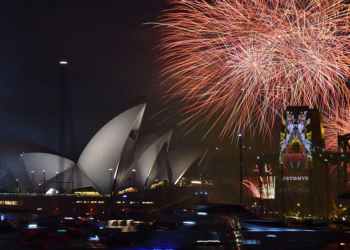 Австралия уже встретила Новый 2016 год