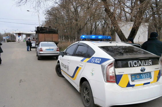 С территории ГП «Судостроительный завод им. 61 коммунара» пытались вывезти металл?