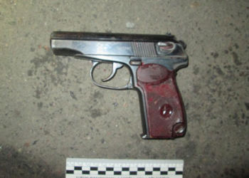 У «Таврия-В» на Намыве двое мужчин подрались и немного постреляли – теперь оба в больнице, а полиция открыла уголовное производство