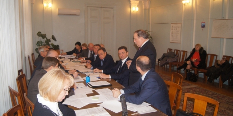 До конца года работникам ГП «Судостроительный завод имени 61 коммунара» планируют погасить 6-8 миллионов долгов по зарплате из 19,8