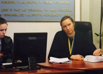 Корбан отказался от адвокатов