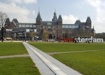 Государственный музей Нидерландов решил сменить неполиткорректные названия картин