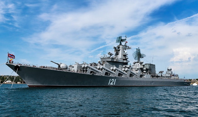 Сопровождают. Турецкие подводные лодки окружили крейсер “Москва”