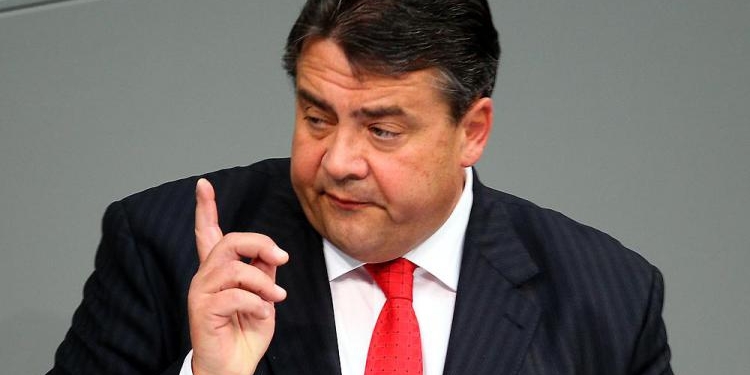 Вице-канцлер Германии допускает возвращение России в G8