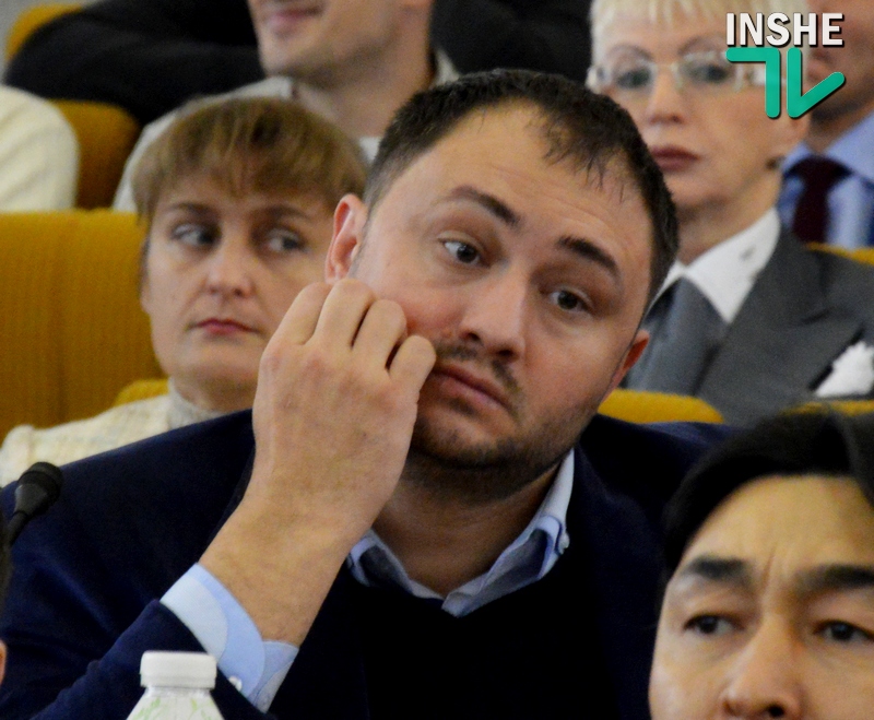 В Николаеве депутату от "Украинского выбора" закоптили дверь - он говорит о политических преследованиях 1