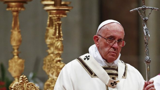 Рождественская проповедь папы римского Франциска: “Мир отравлен духом потребления”