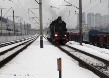 Подарок от “Укрзализныци”: ко Дню Святого Николая запустят “Поезд Деда Мороза” в трех городах