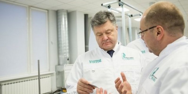 На полиграфкомбинате “Украина” начали печатать ID-карты