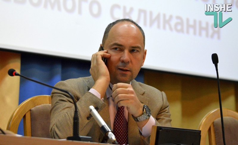 Михаил Соколов, заместитель председателя Николаевского облсовета, является директором британской компании - СМИ 5