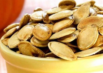 20-летний житель Первомайского района воровал только у своих односельчан, не брезгуя даже тыквенными семечками