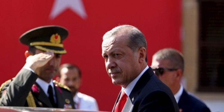 Турция пересмотрит свою позицию относительно реакции на российские санкции – Эрдоган