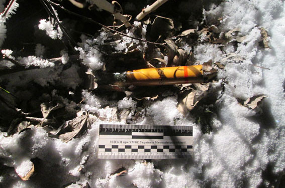 Жителей 1-й Слободской в Николаеве перепугал корпус от сигнальной ракеты