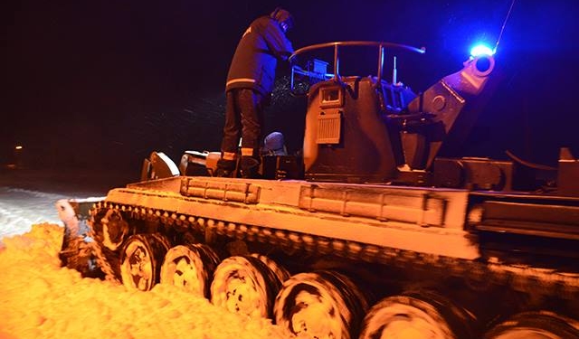 На Николаевщине ликвидацией аварий на линиях электропередач занималась нацгвардия с привлечением тяжелой военной техники