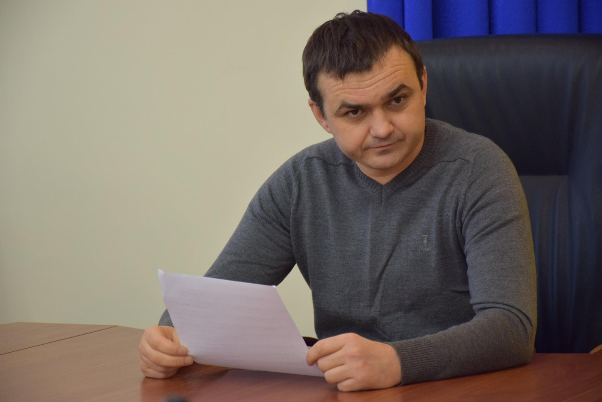 За невмешательство. Днепропетровские таможенники погорели на взятке