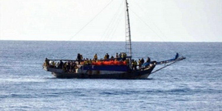 Судно с беженцами затонуло недалеко от Турции