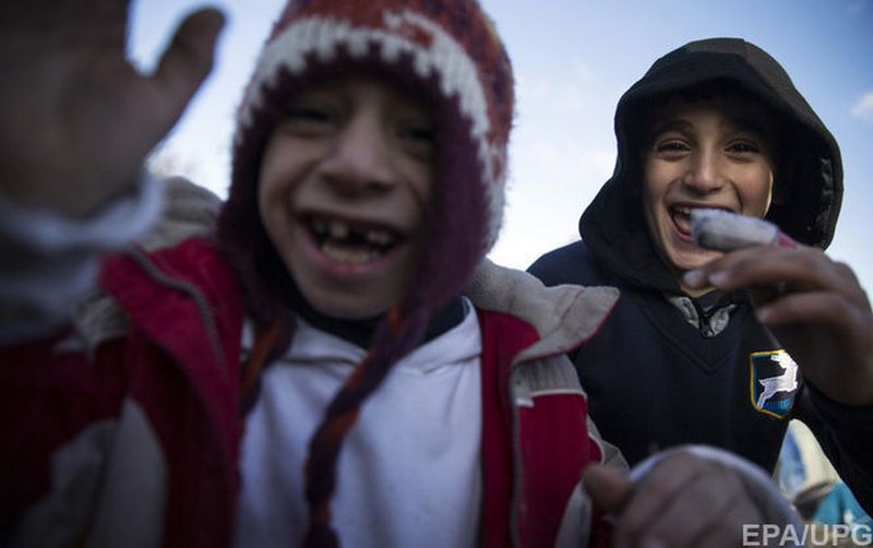 В Европе исчезло 10 тысяч детей-беженцев - Европол 1