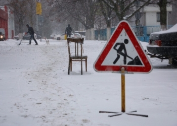 Одессу засыпает снегом