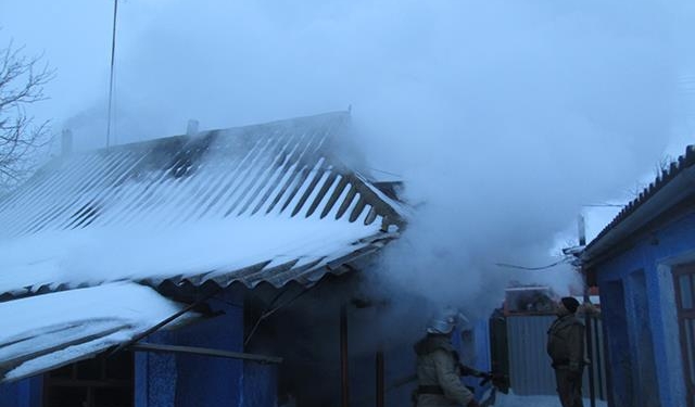 Телевизора – два, холодильника – два, пылесос и мебель: в Арбузинке сгорела летняя кухня