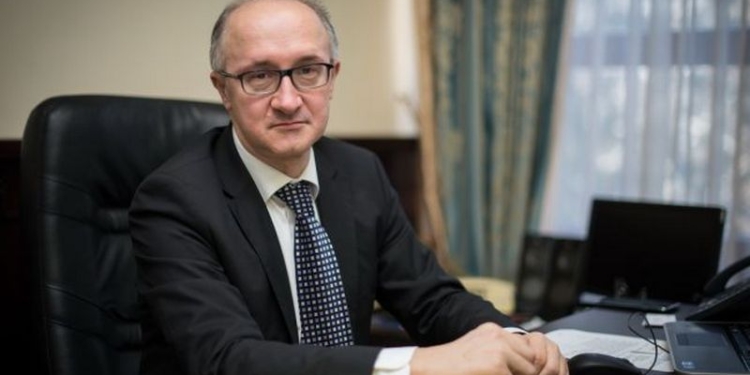 ВККСУ одобрила изменения в Конституцию в части правосудия