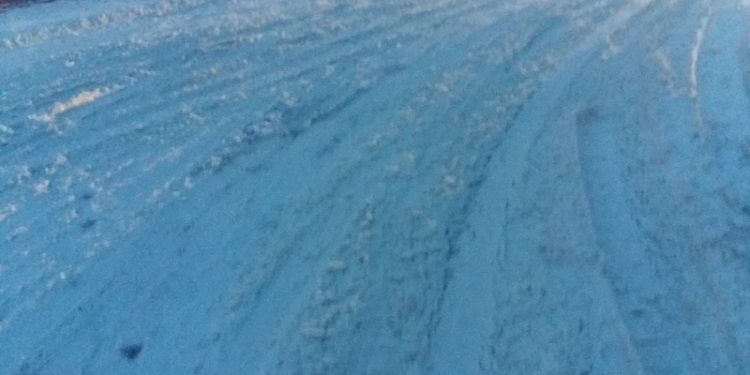 Испытание на прочность. В Николаеве улицы засыпает уже не снегом, а ледяной крошкой