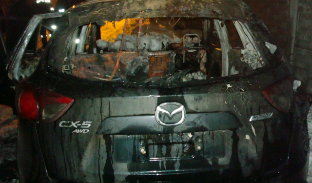 Ночью в Николаеве сгорела “Мазда”