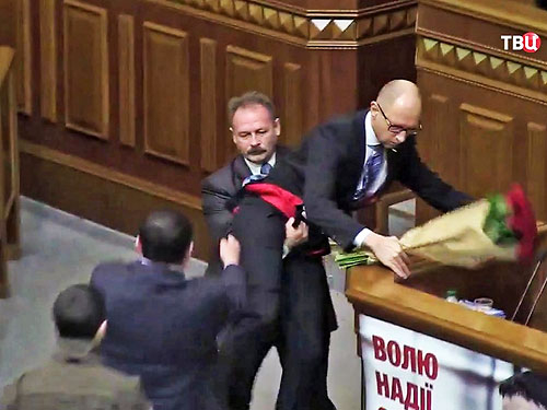 Барну исключили из БПП, Юзькова вошла во фракцию “Радикальной партии”, а Подберезняк – в “Народный фронт”