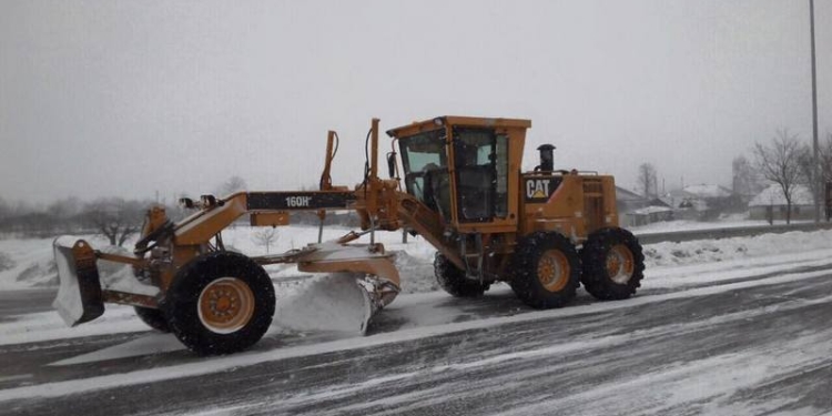 Камень в огород: одесситы-дорожники хвастают, как почистили трассу Киев-Одесса, и упрекают власть Николаева в отсутствии контакта с частниками