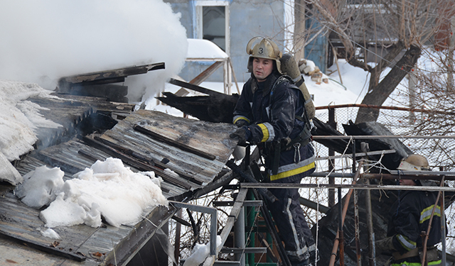 В Николаеве на Парижской коммуны горел дом – проводку замкнуло