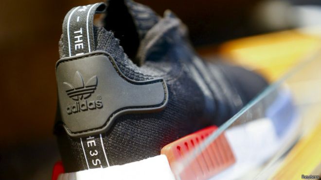 ​Европейский суд не признал три полоски Adidas торговой маркой 1