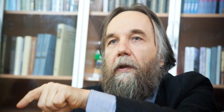 Идеолог “Русского мира” Дугин: “Севастопольцы стали горьким разочарованием”