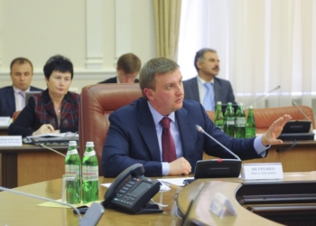 Безвизовый режим не переносится? Кабмин исправит ошибку в бюджете относительно электронных деклараций