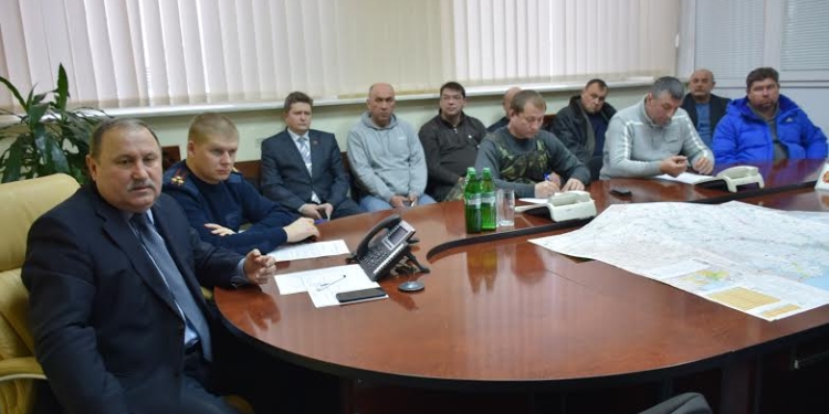 В Новоодесском районе на трассе застрял автобус с пассажирами