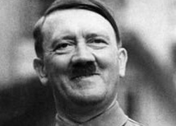 “Майн кампф” Гитлера стал бестселлером в Германии