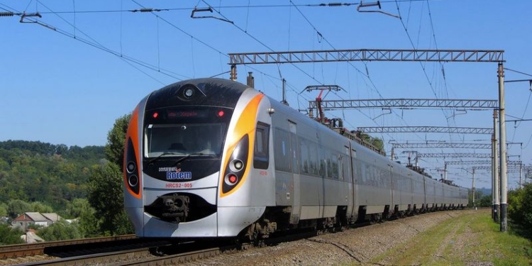 Проезд в Интерсити+ стал дороже на 5%