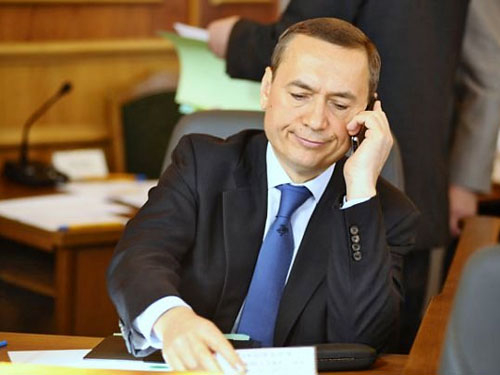 По делу Мартыненко проведут обыски в Казахстане, где он мог закупать уран через австрийскую фирму-“прокладку”