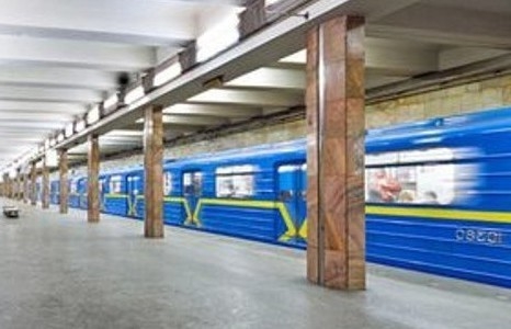 В Киеве на полчаса остановилась «красная ветка» метро – из-за технической неисправности