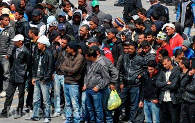 Циничная выходка беженцев в Кельне. Полиция не верит, что действия мигрантов были спонтанными 1