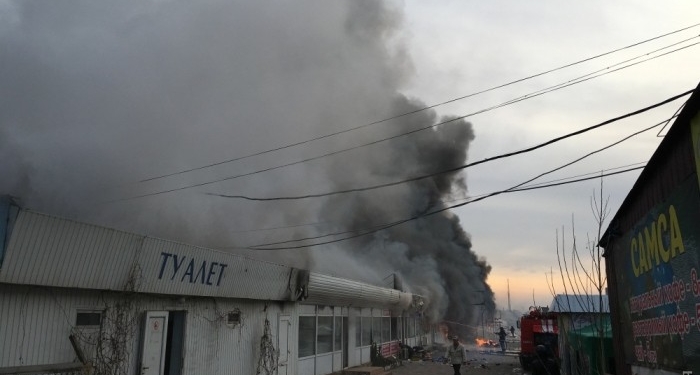 В Одессе горит рынок