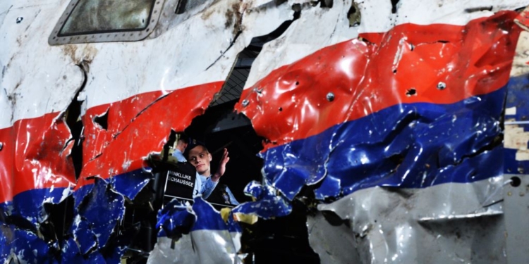 Европарламент поддержал создание международного уголовного трибунала по MH17