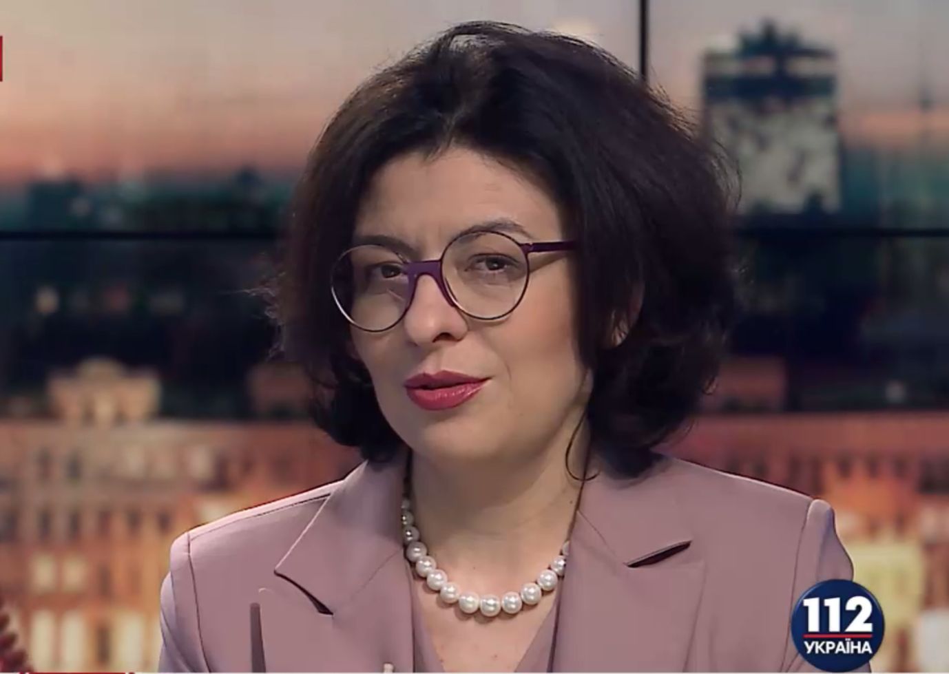 Парламент теряет доверие украинцев из-за подтасовок процедур, – Сыроид