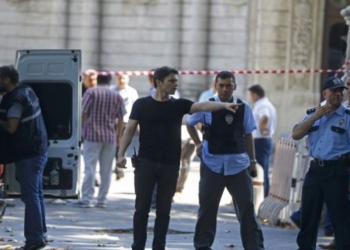 В центре Стамбула прогремел мощный взрыв, есть раненые