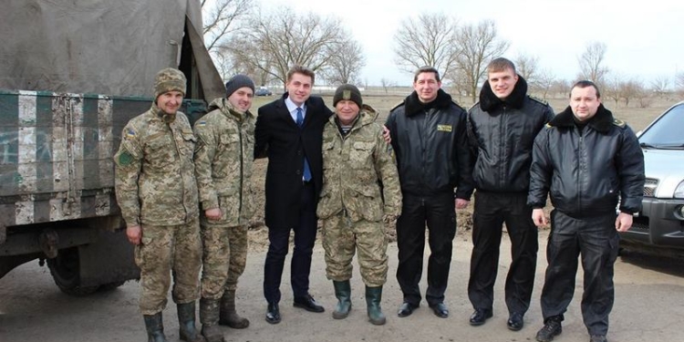 Николаевские таможенники проведали бойцов 53-й бригады на Широколановском полигоне