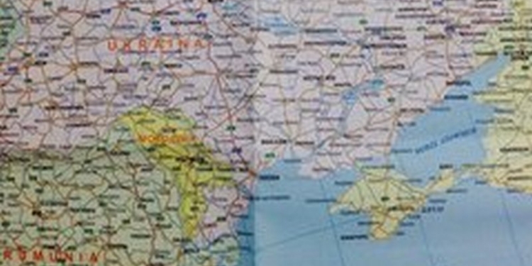 Поляки напечатали карту с «российским» Крымом. Украина протестует