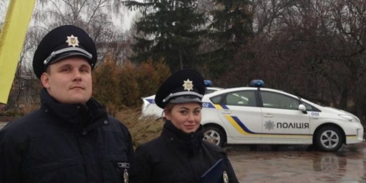 На улицах Кременчуга начала работать патрульная полиция