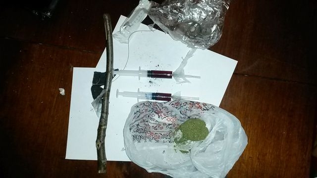 У осужденного Вознесенской исправительной колонии обнаружили наркотики. Как они к нему попали, вопрос риторический?